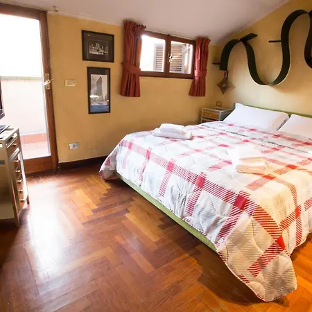 Apartment Vatican Borgo Pio 203 Rom